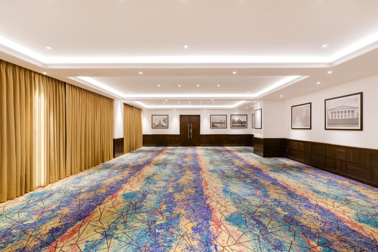 Lemon Tree Premier, International Airport Hotel