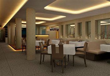 The Roa Hotel 3*