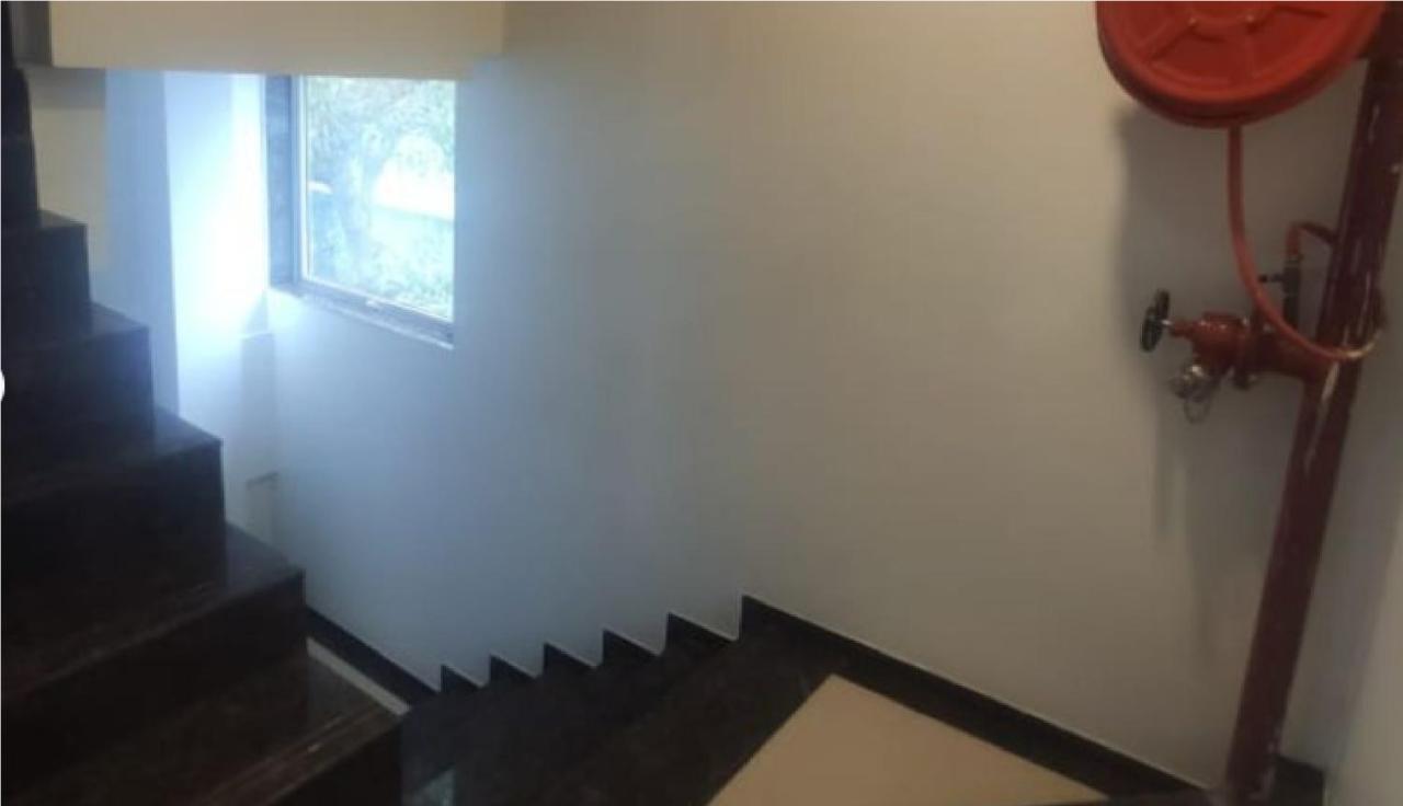 Golden Oak Lodging By Wb Hotel Mumbai