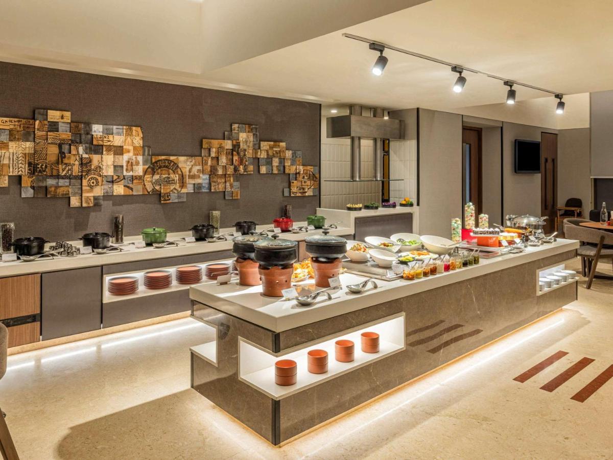 Ibis Airport - An Accor Brand 3* Bombaim