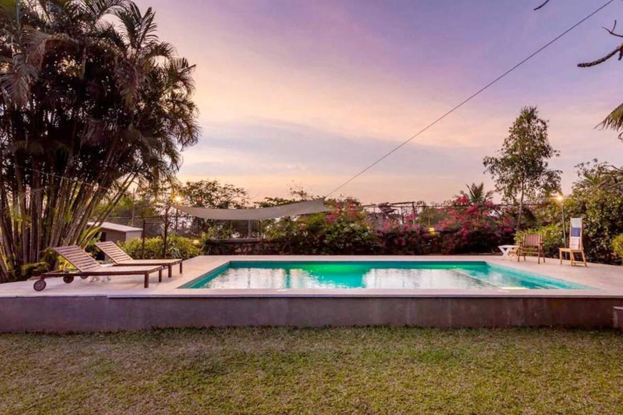 Oceanfront, Private Pool Villa, 2 Bed • Uttanbeach Holiday home