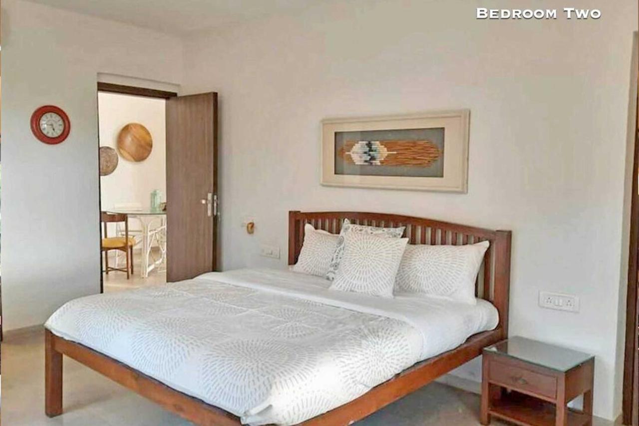 Oceanfront, Private Pool Villa, 2 Bed • Uttanbeach Holiday home Mumbai