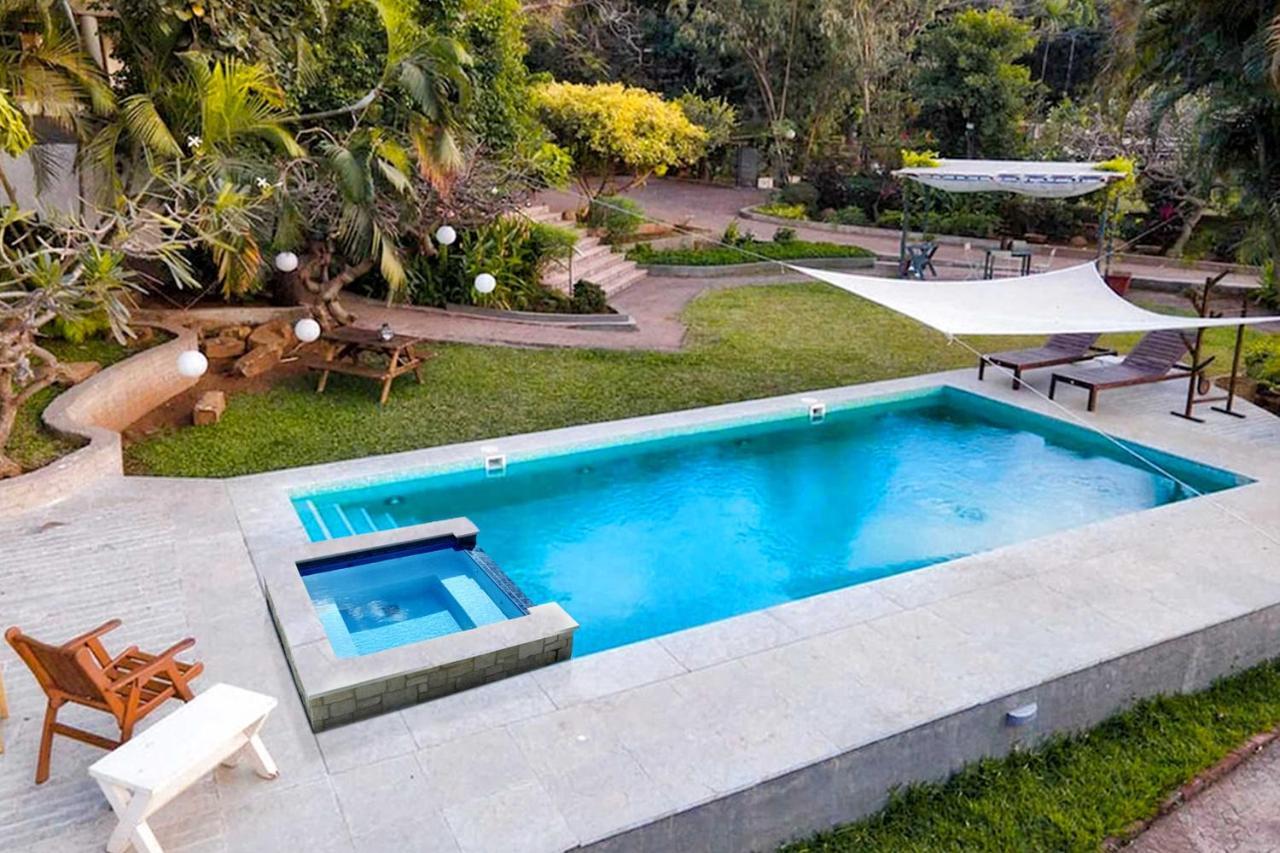Oceanfront, Private Pool Villa, 2 Bed • Uttanbeach Mumbai