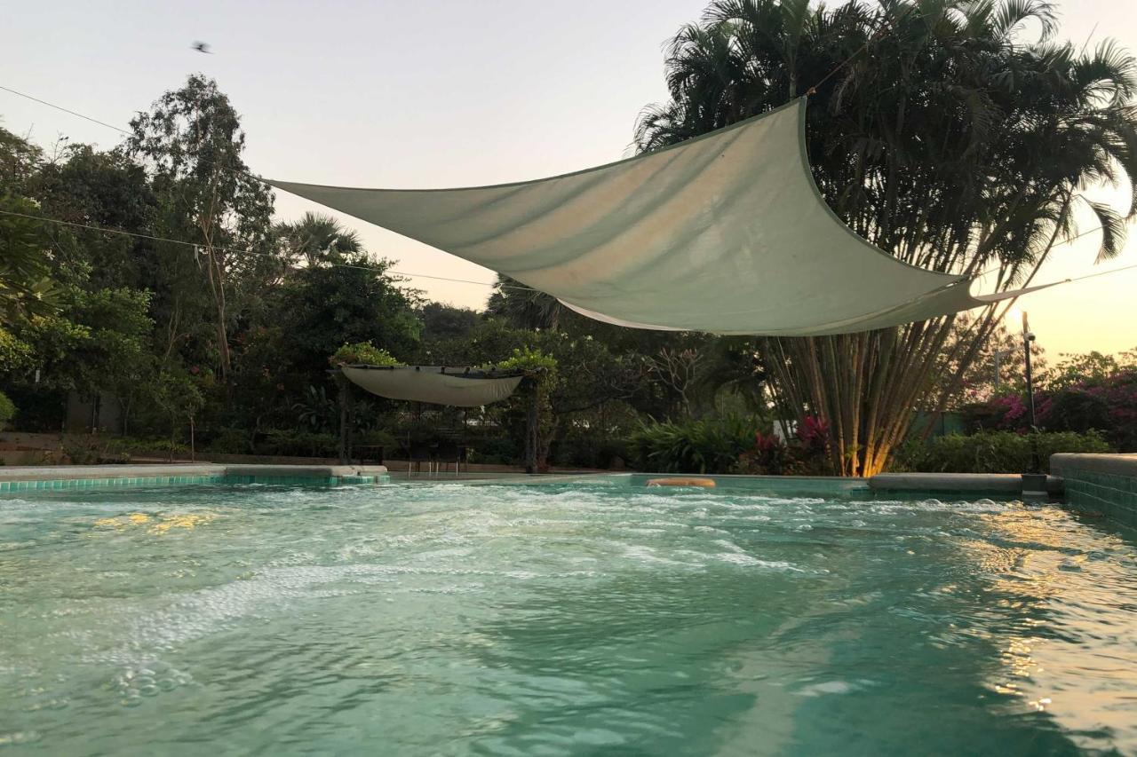 Oceanfront, Private Pool Villa, 2 Bed • Uttanbeach * Mumbai