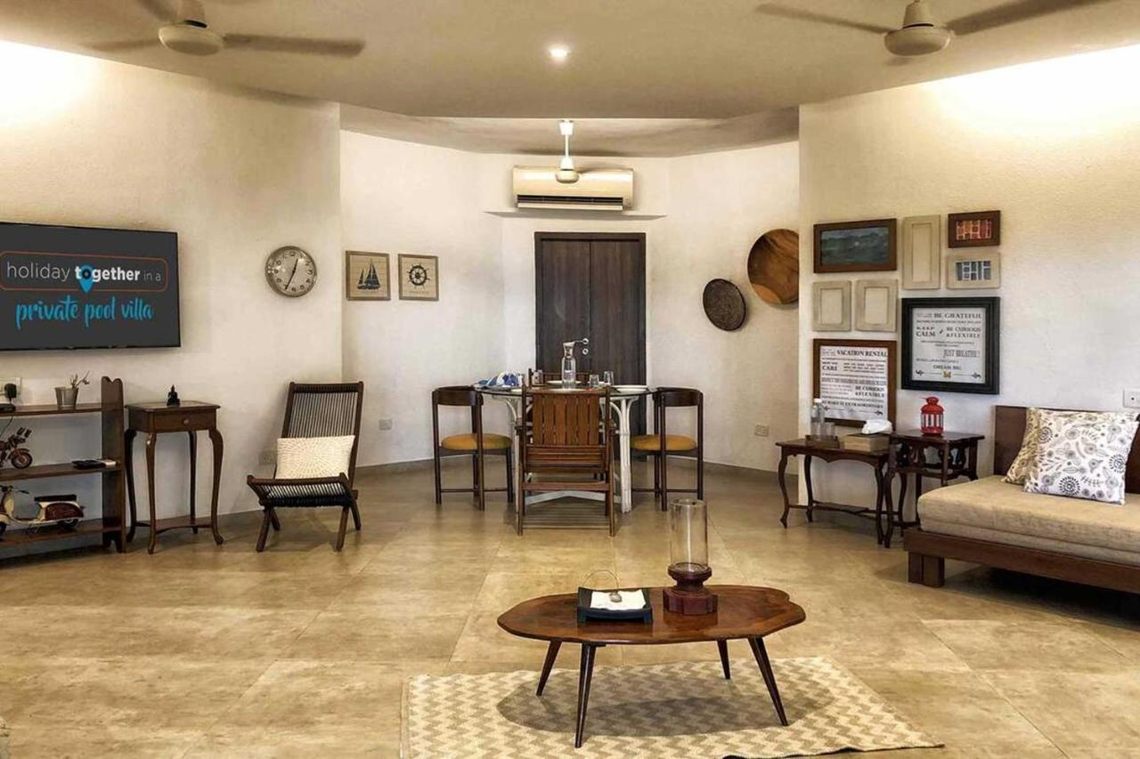 Oceanfront, Private Pool Villa, 2 Bed • Uttanbeach