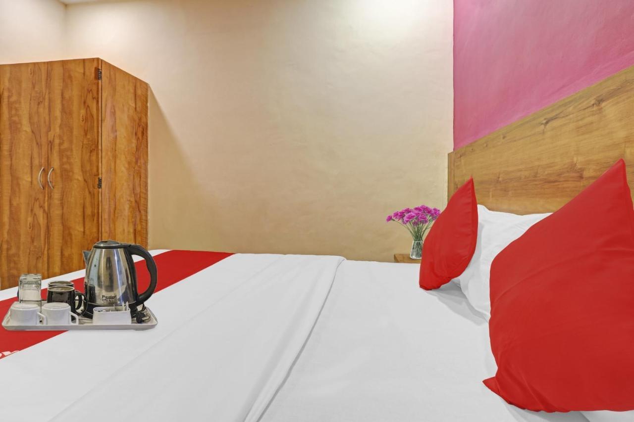Hotel O The Near Chhatrapati Shivaji International Airport Mumbai