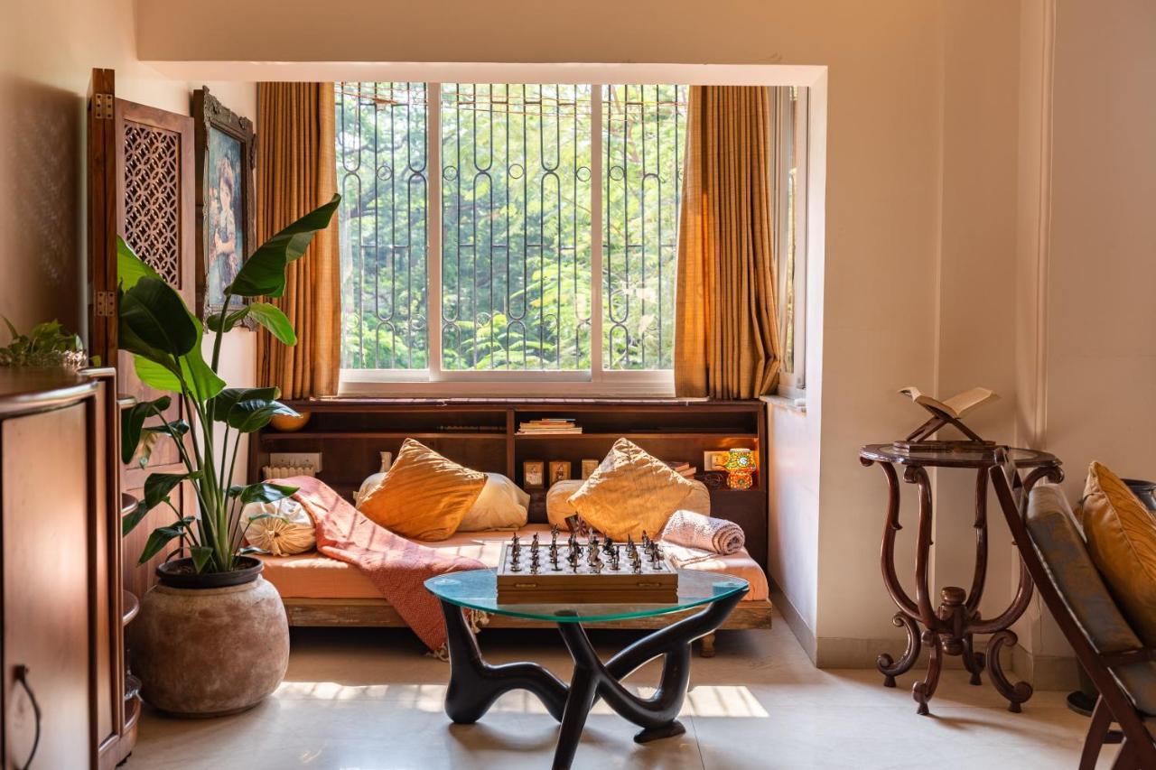Ivory Seaside Near Carter Road, Bandra West, Homestay
