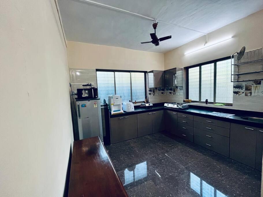 Anchors Away 2 Bhk Gorai * Mumbai