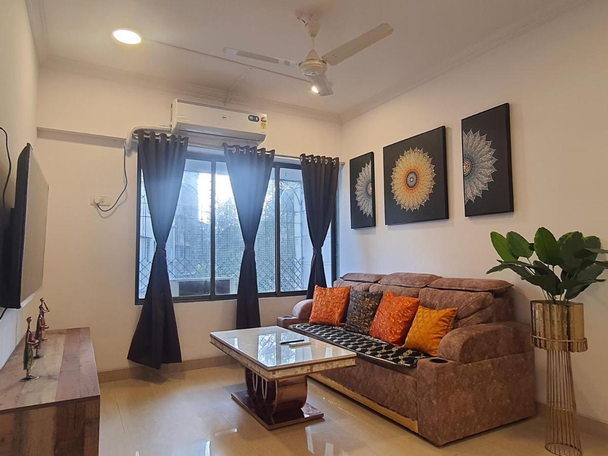Apartment Osi Perry Cross Bandra West Mumbai