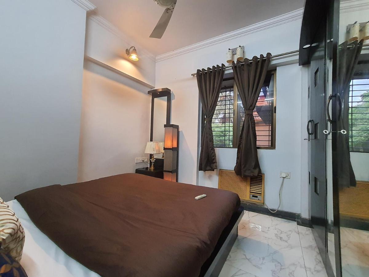 Osi Perry Cross Bandra West Apartment