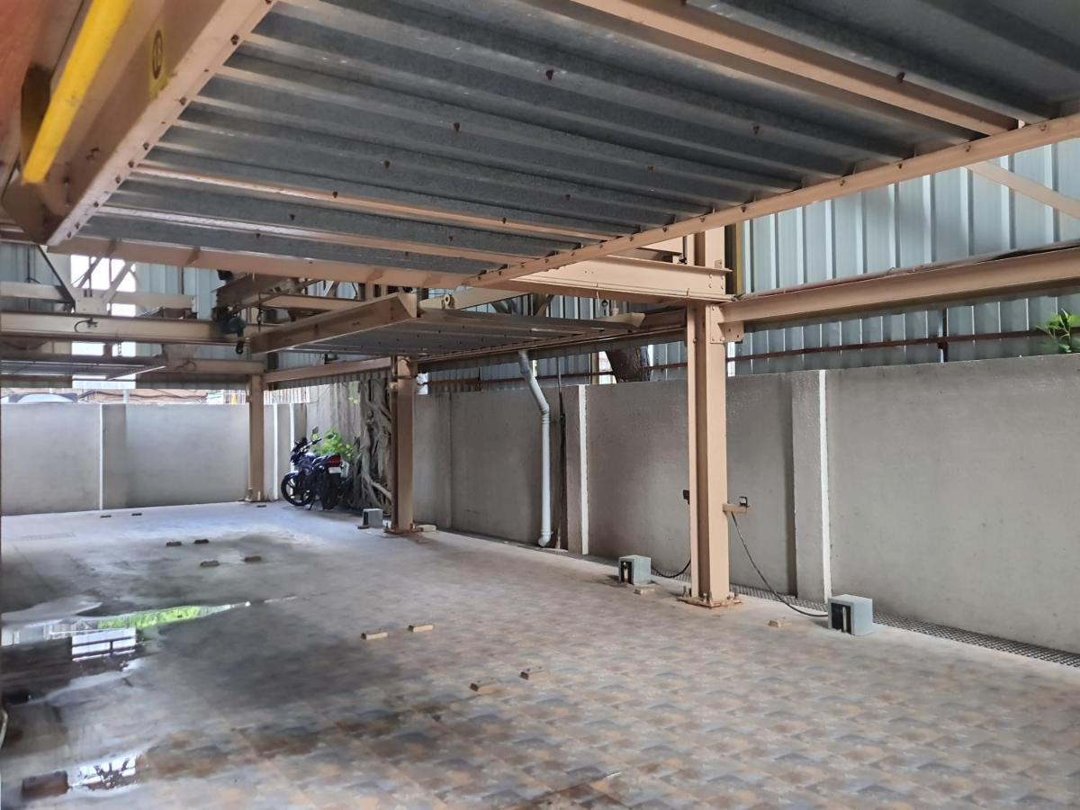 Osi Santacruz Apartamento Bombaim