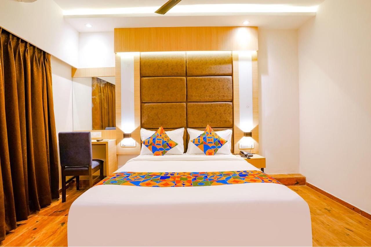 Fabhotel Gorrion International 3* Bombaim