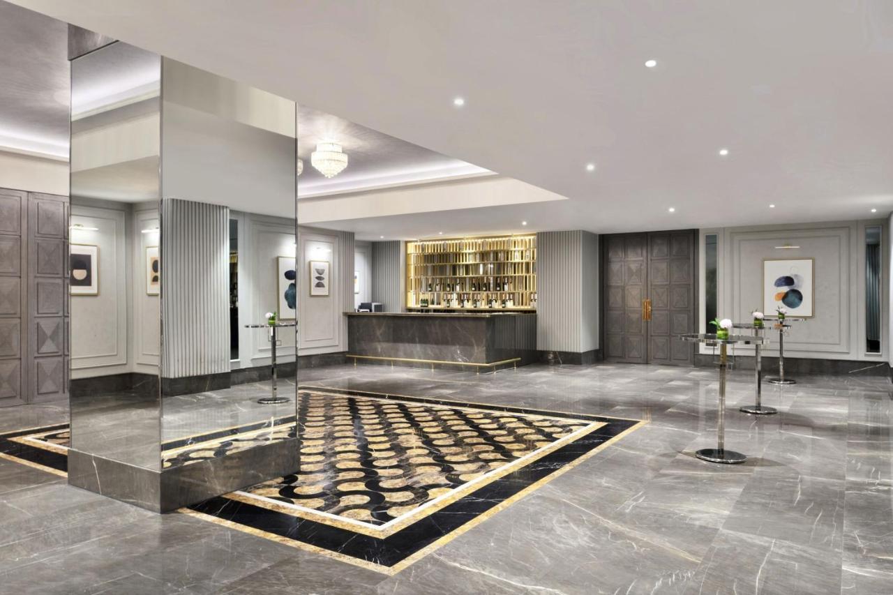The St. Regis