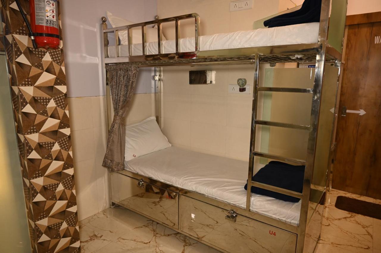 Sagar Andheri - Nearest To Andheri Railway Station West Capsule hotel Mumbai