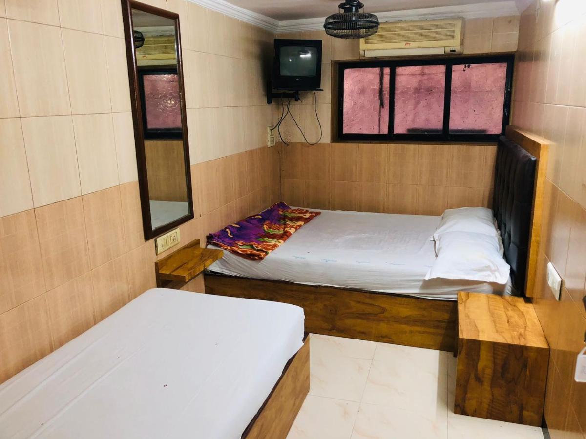 B H Residency Guest house *