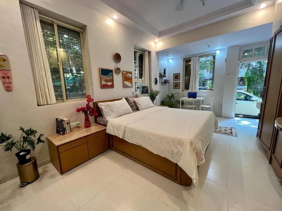 Apartment Arora Bhavan 1a, Khar West By Connekt Homes Mumbai