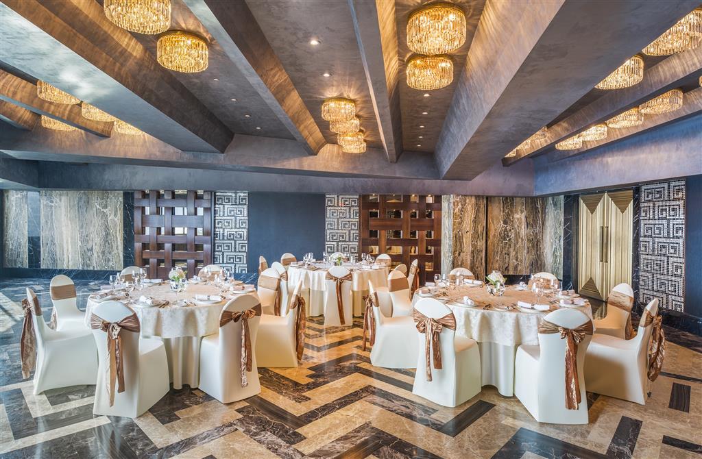 Hotel The St. Regis Mumbai