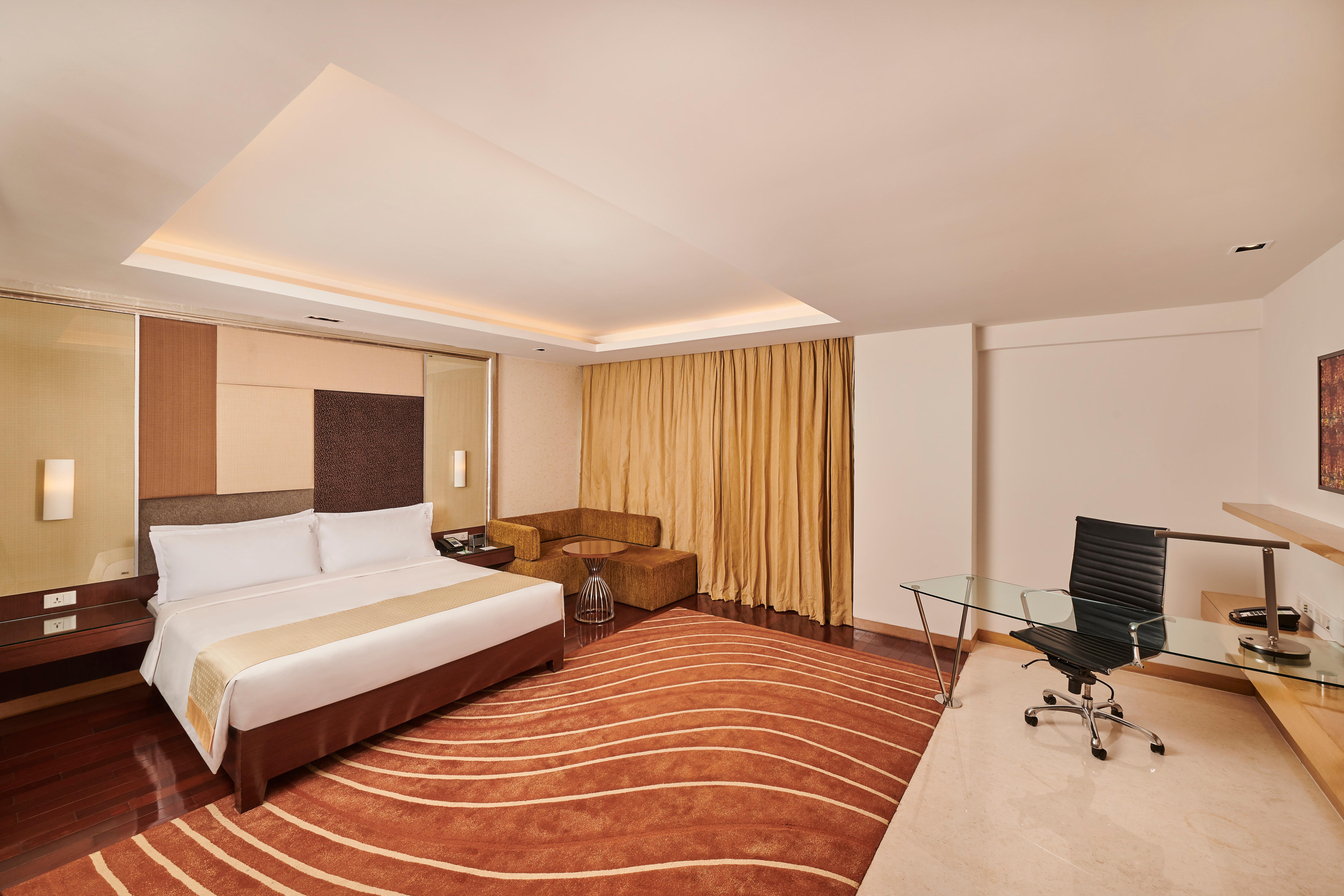 International Airport By Ihg Hotel