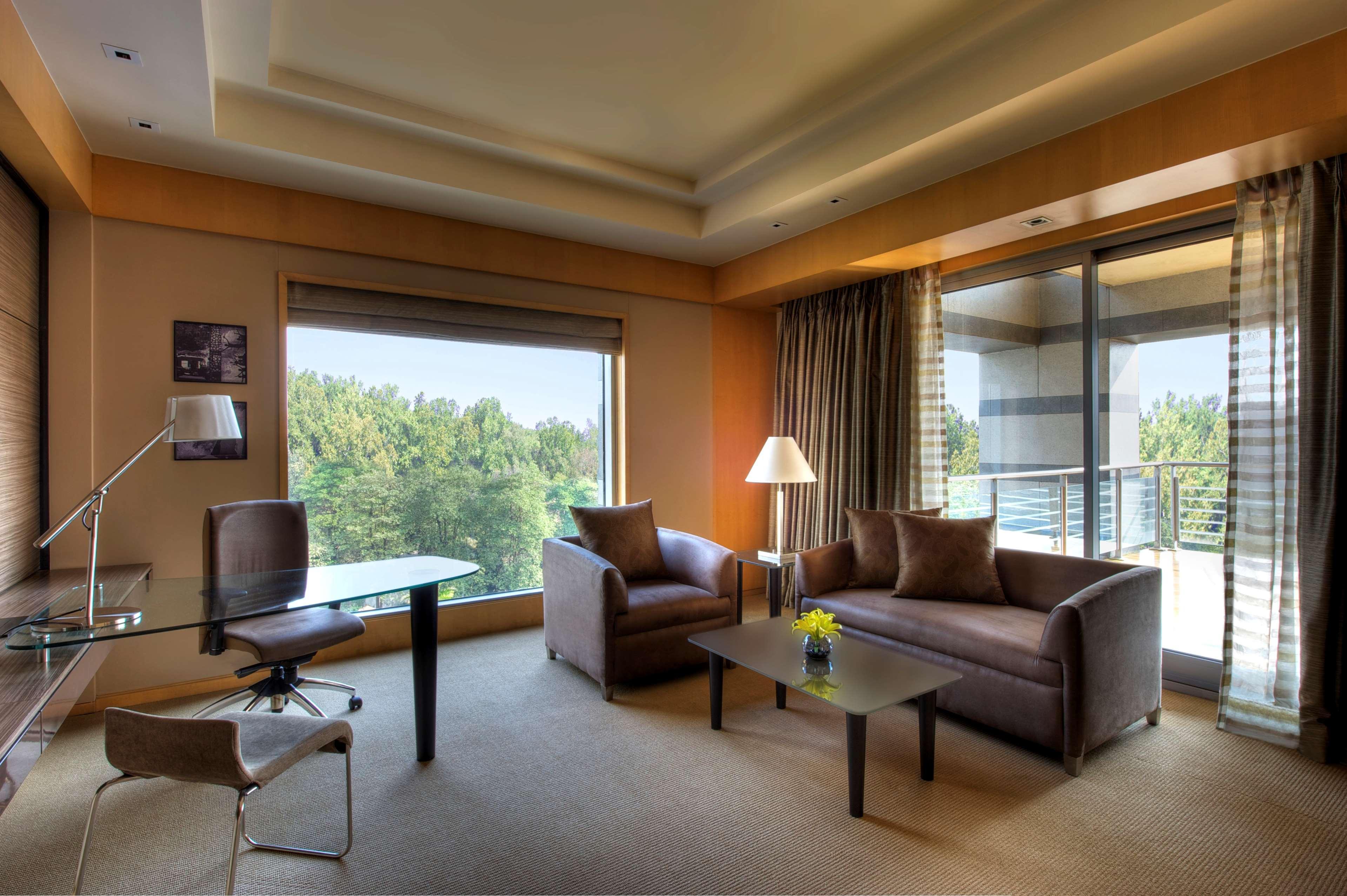 Grand Hyatt And Residences 5*