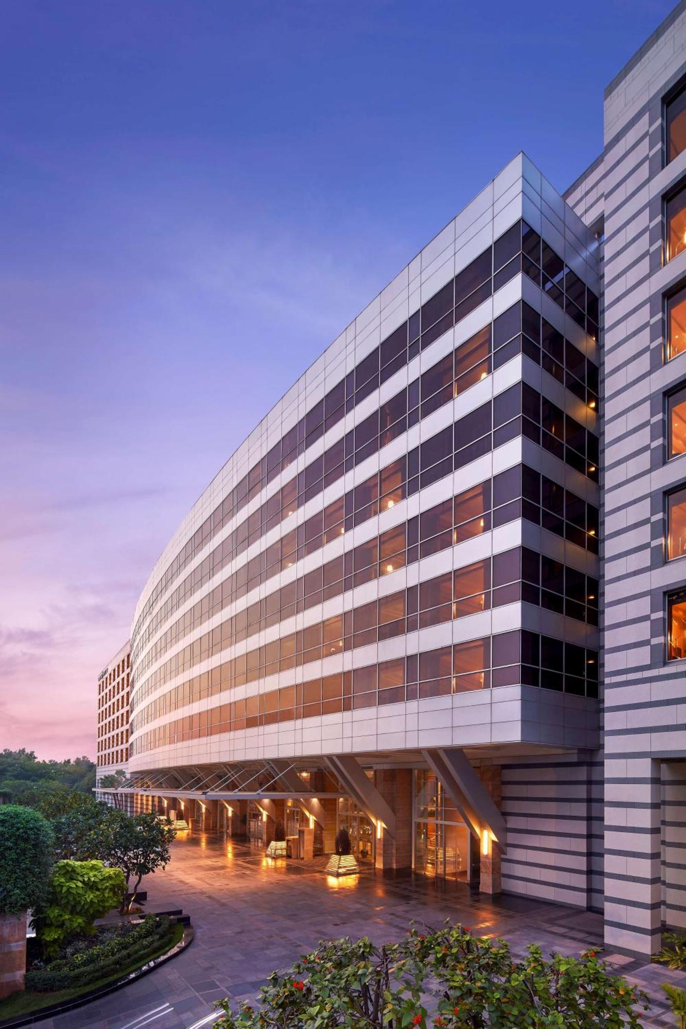 Grand Hyatt And Residences Hotel 5*