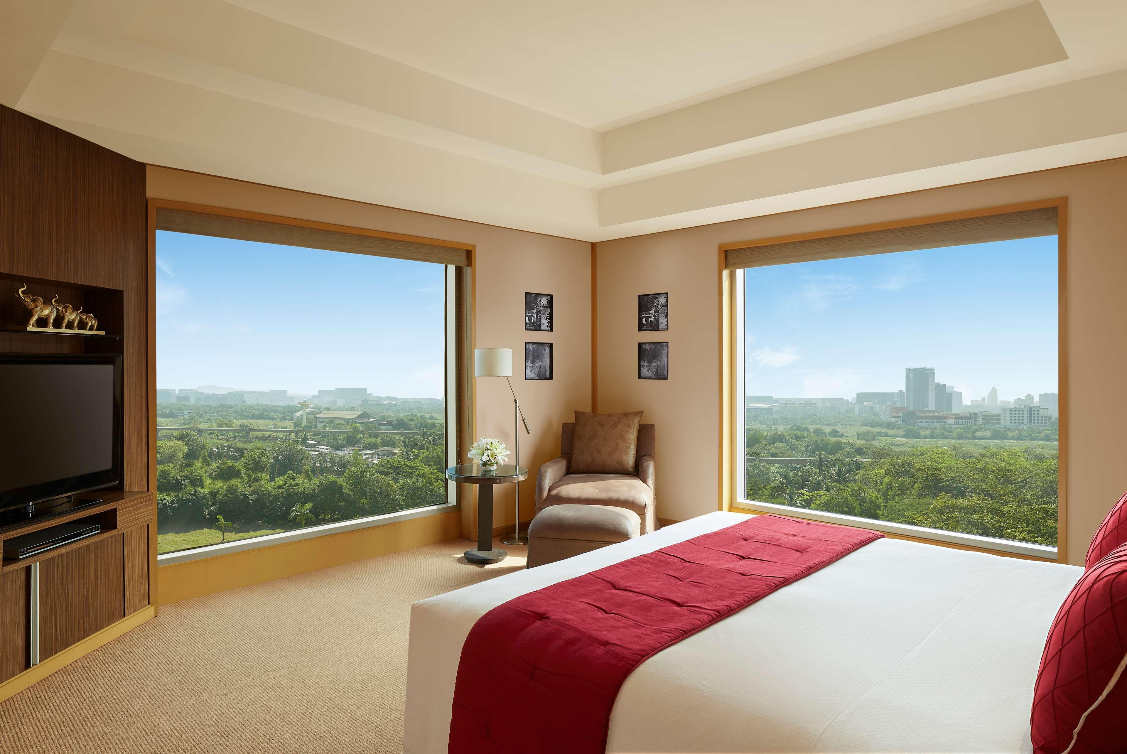 Grand Hyatt And Residences