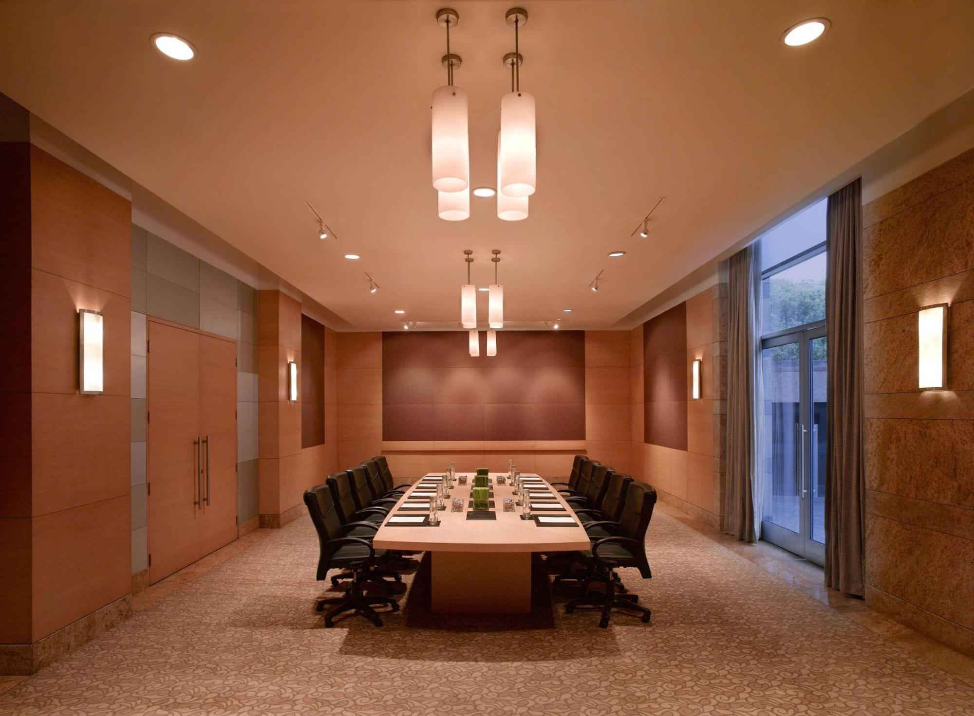 Grand Hyatt And Residences 5*