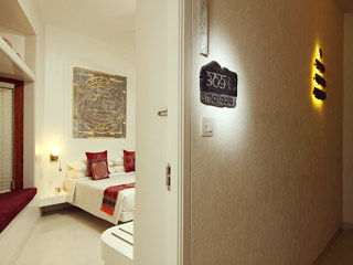 Hotel Le Sutra Hotel, Khar, Mumbai