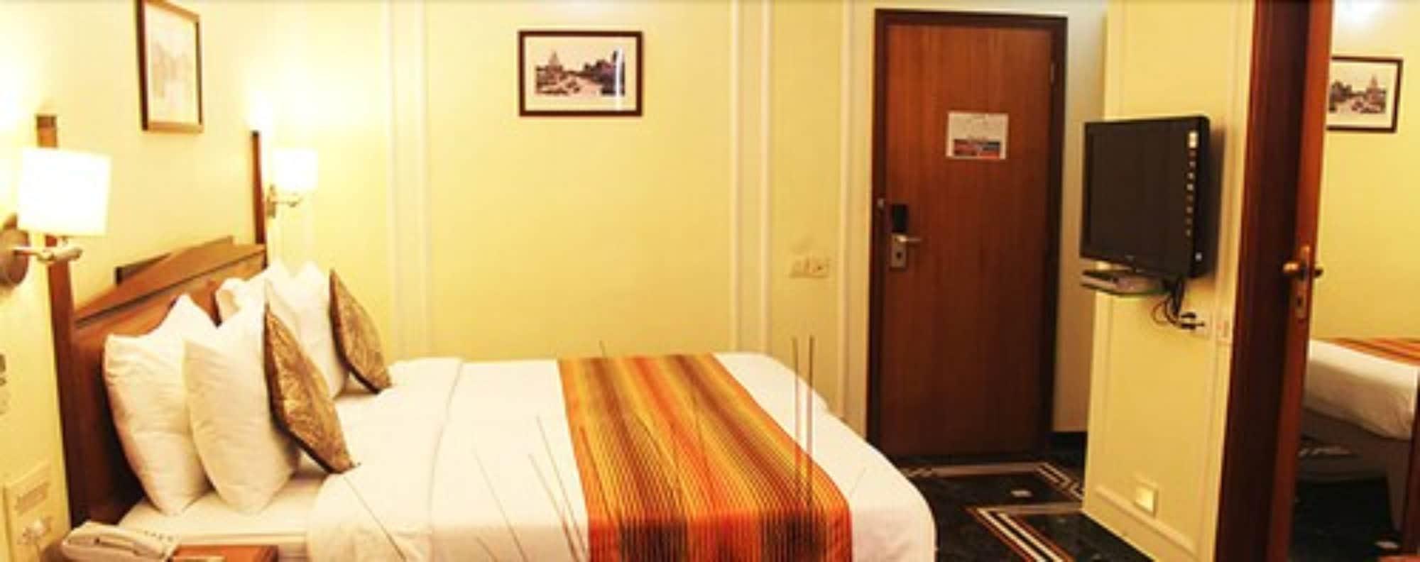 Hiltop Hotel Mumbai