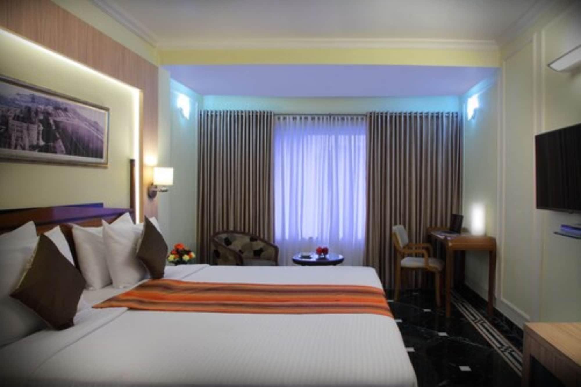 Hotel Hiltop 3*