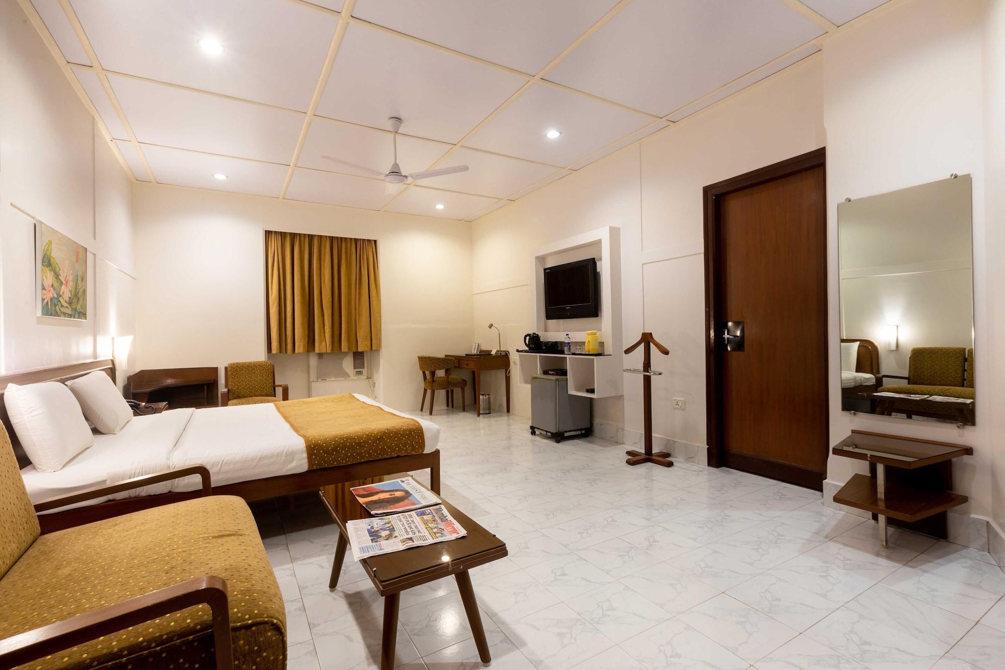 Hotel Grand - Ballard Estate, 3*