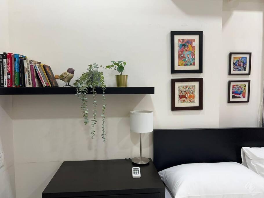Jastcon, 19th Rd, Khar, Ambedkar Colony By Connekt Homes Apartment