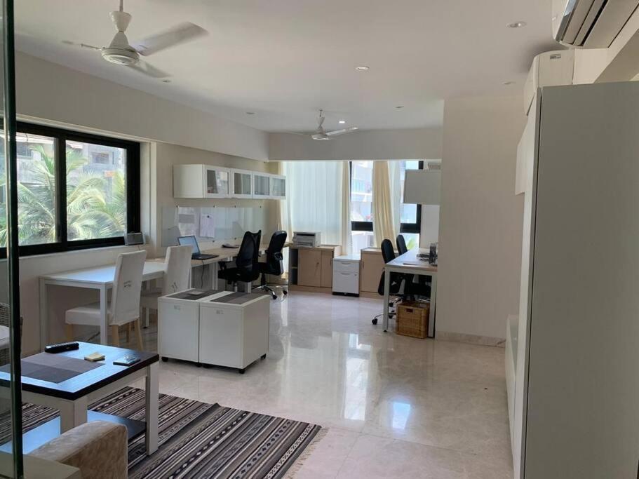 Apartment Kakad Classic 360, 16th Rd, Pali Village, Khar West By Connekt Homes Mumbai
