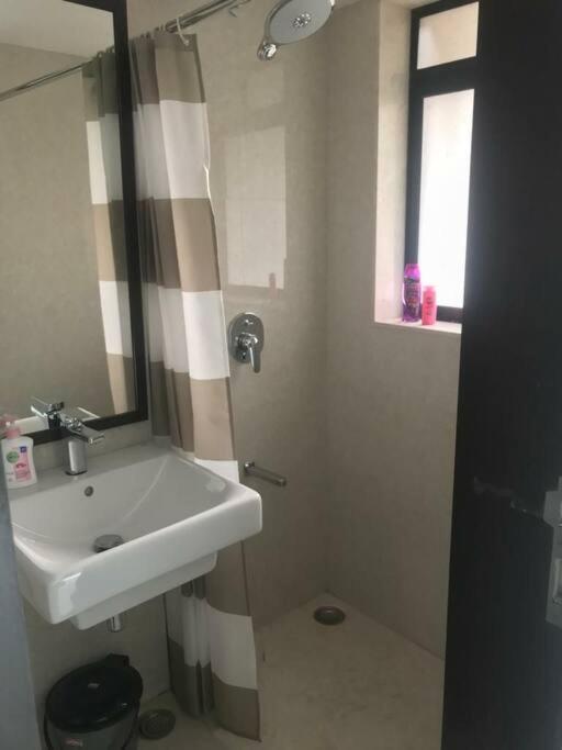 Apartment Kakad Classic 360, 16th Rd, Pali Village, Khar West By Connekt Homes Mumbai