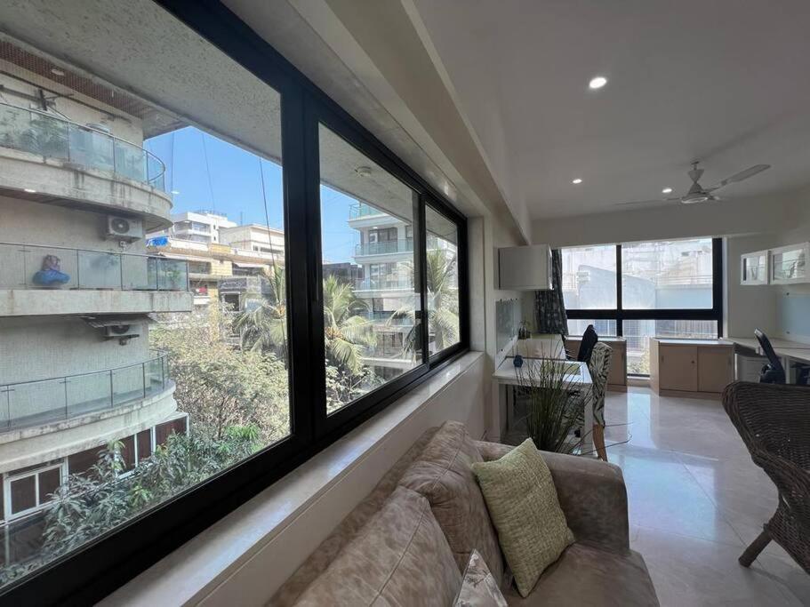 Kakad Classic 360, 16th Rd, Pali Village, Khar West By Connekt Homes Apartment Mumbai