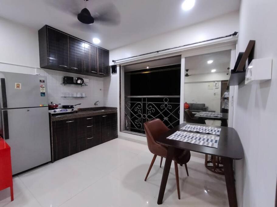 Marina 203, Nl Road, Bandra West By Connekt Homes *