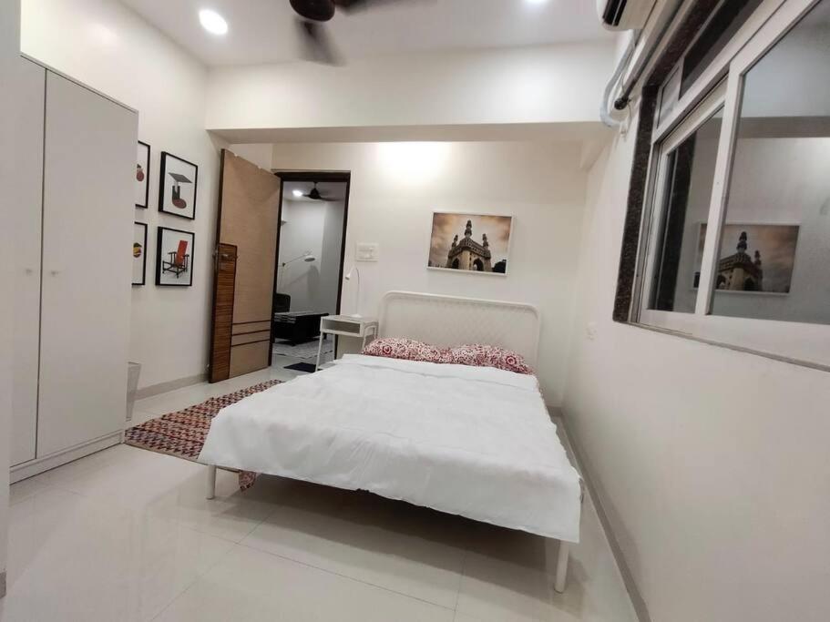 Marina 203, Nl Road, Bandra West By Connekt Homes