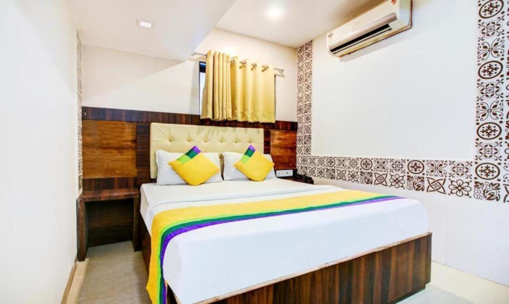 Hotel Kalpana Residency - Near Us Embassy Mumbai