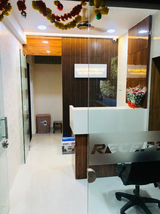 Point A/c Hostel Mumbai