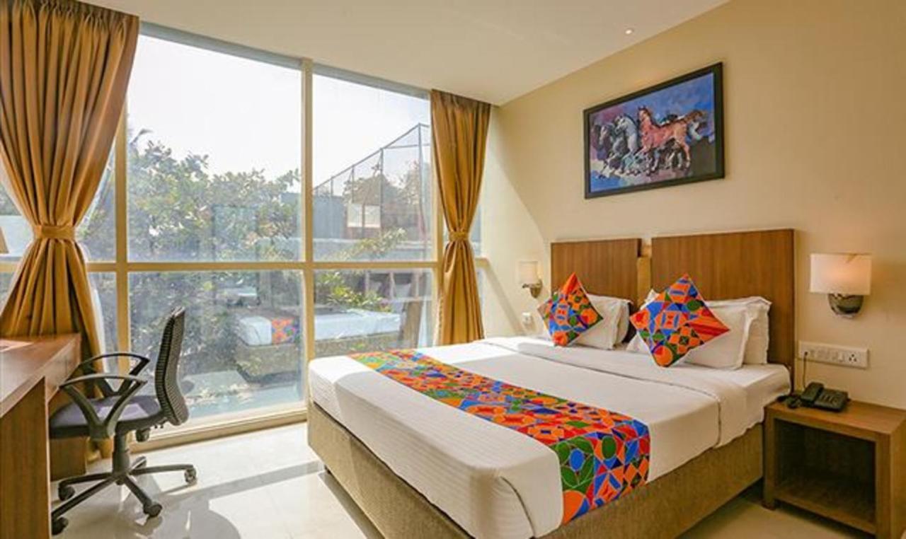 Fabhotel Royal International - Nr International Airport Hotel