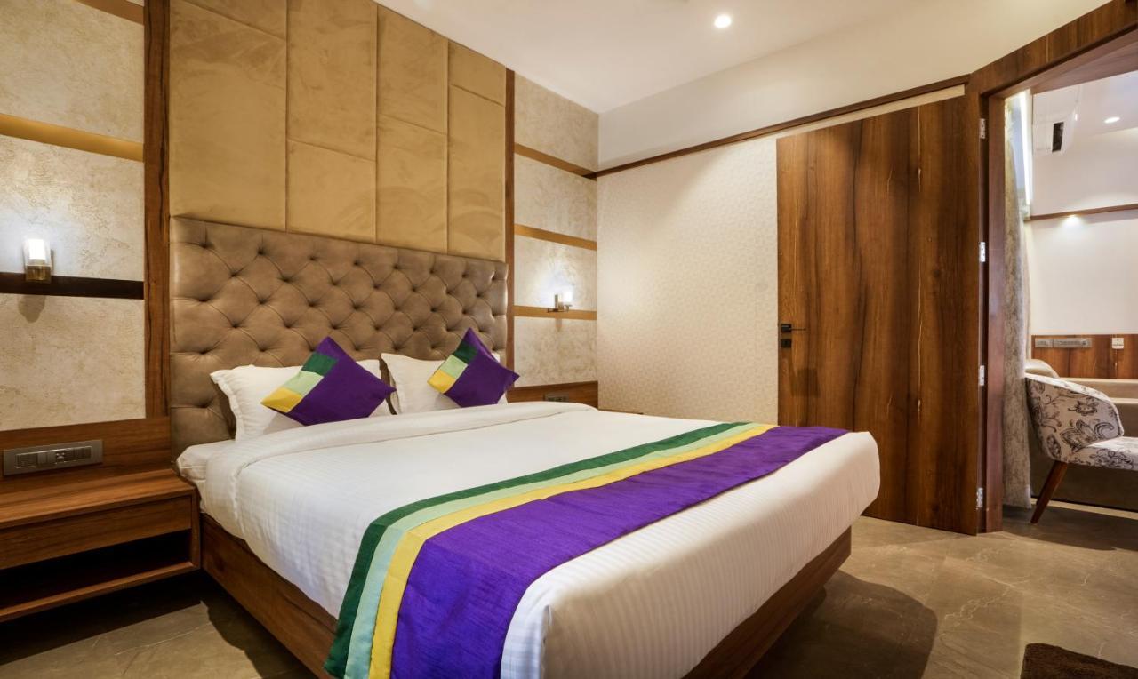 Treebo Premium Savera Hotel 4*