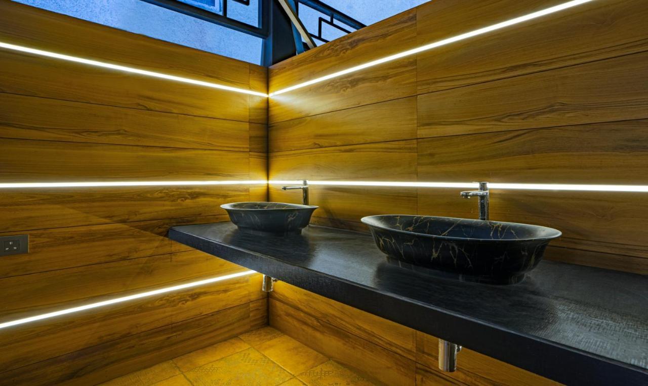 Hotel Treebo Premium Savera Mumbai