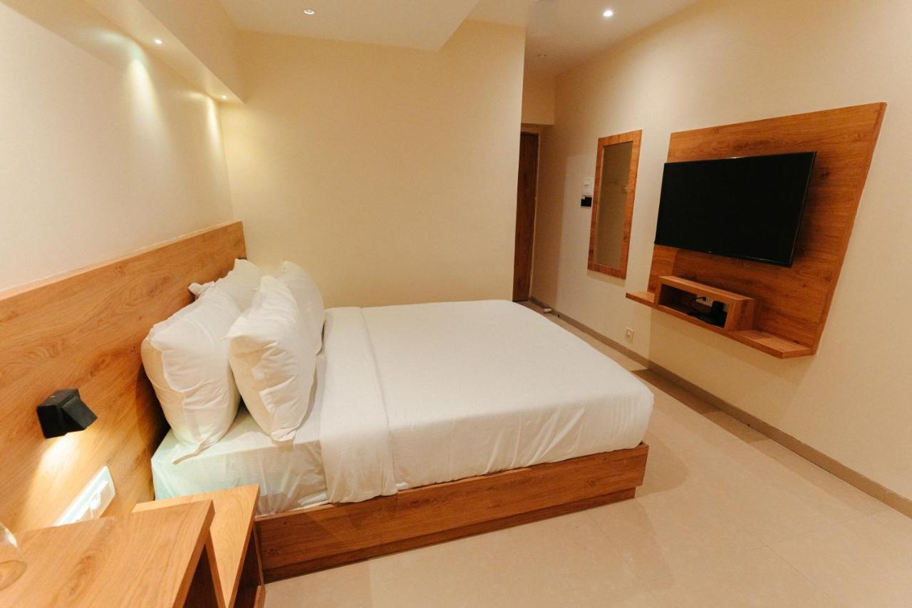 Hotel Arnna - Goregaon