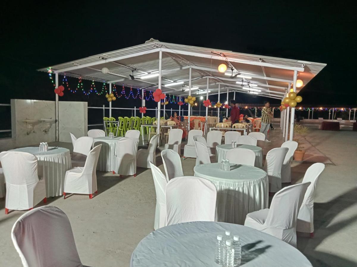 Estella Farms And Resort *