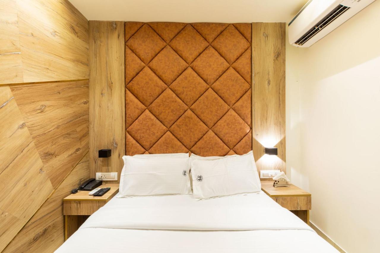 Hotel O Near International Airport