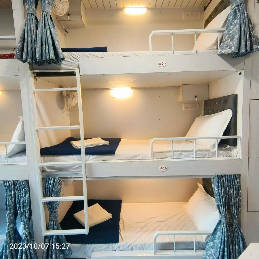 Marol Metro Hostel *