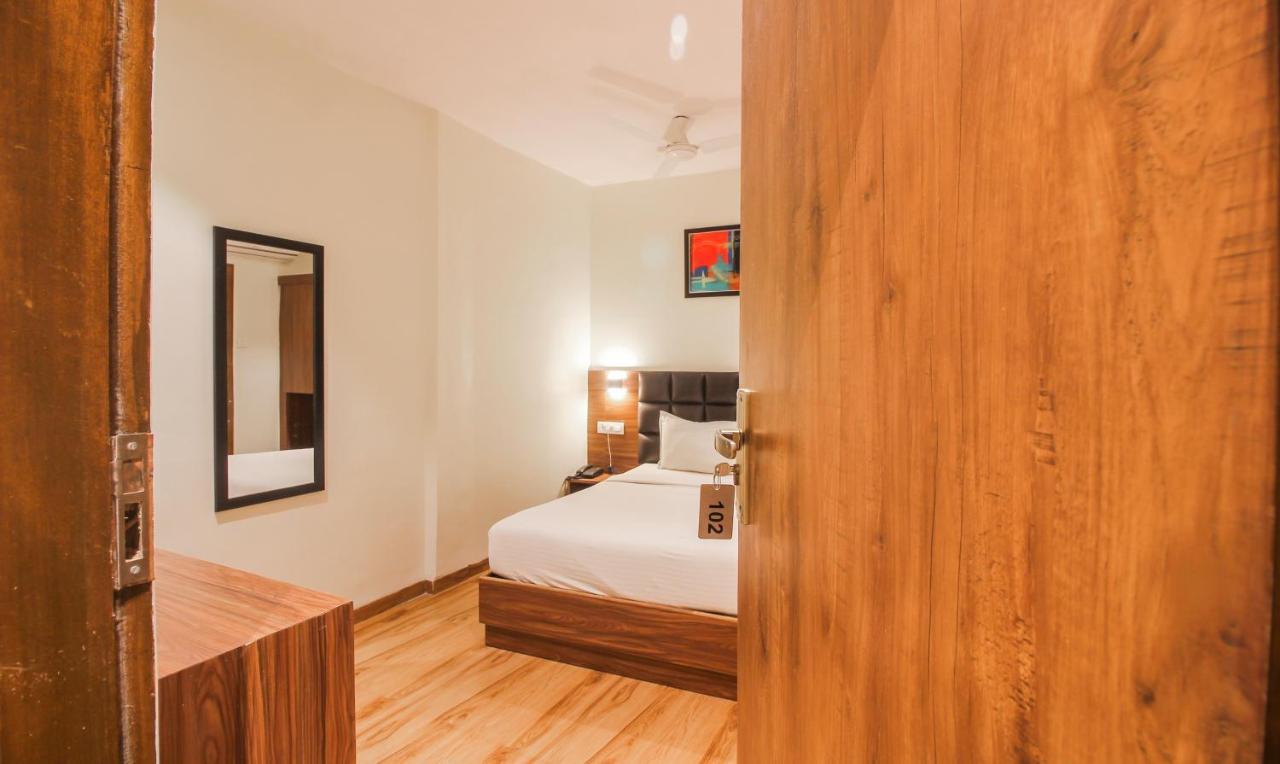 Hotel Deluxe Residency Bombaim