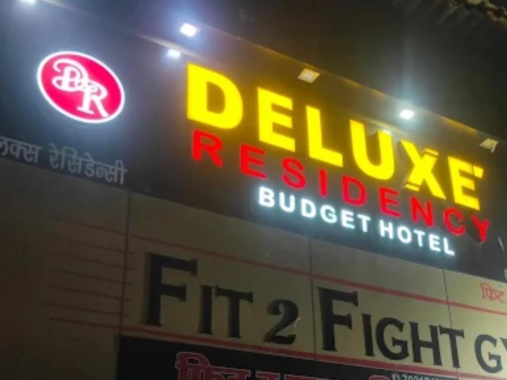 Hotel Deluxe Residency Bombaim