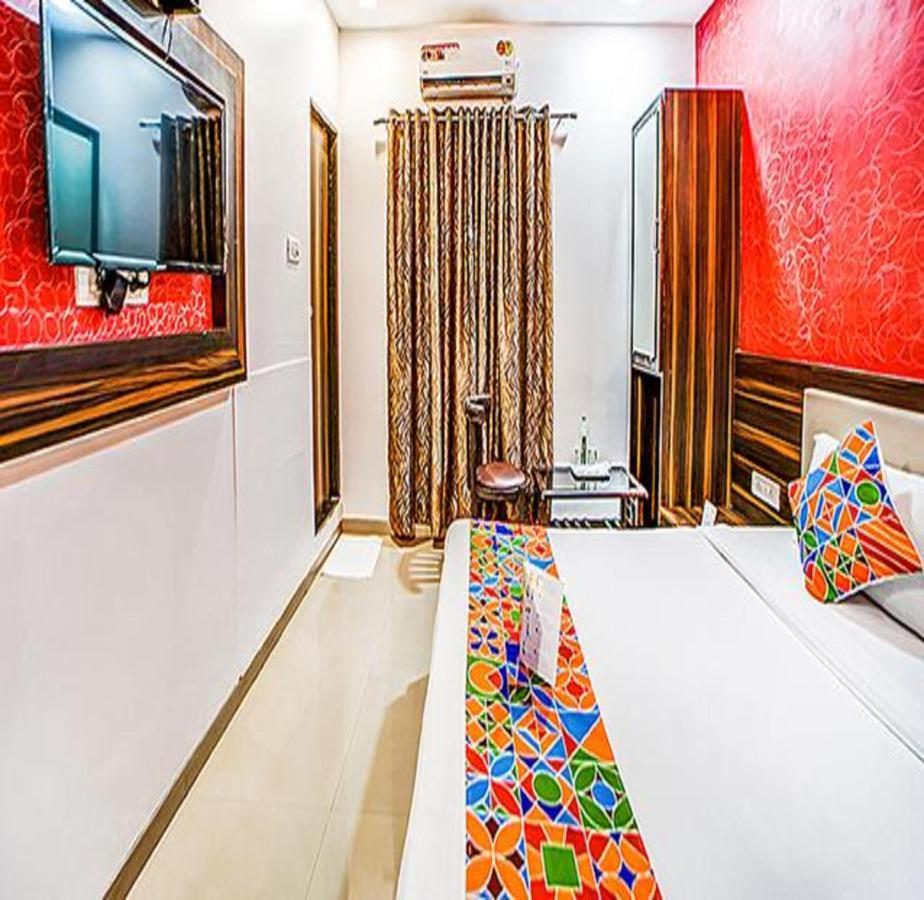 Via The Adore Palace Hotel Mumbai