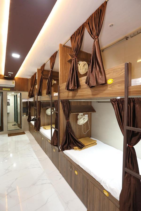 Hostel Mango Marol *