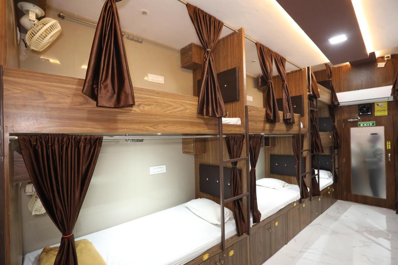 Mango Marol Hostel Mumbai